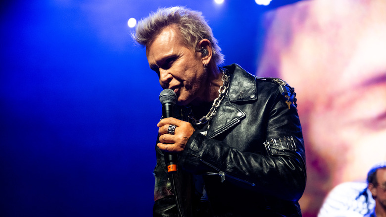 rocker Billy Idol