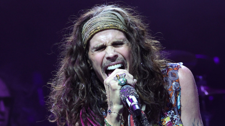 steven tyler singing with aerosmith in 2023