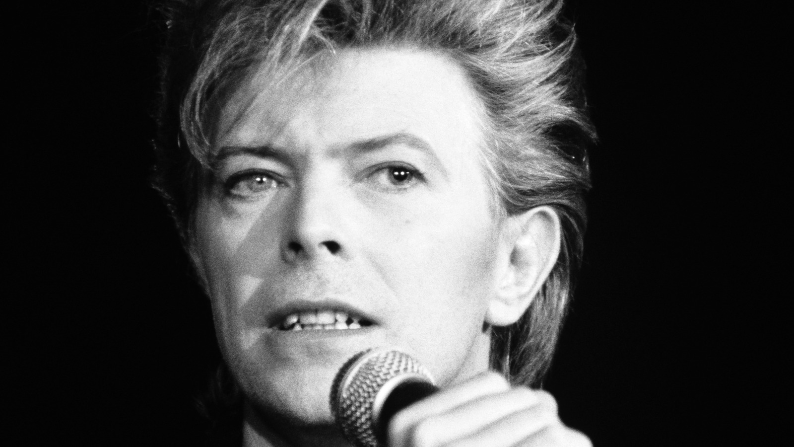 Inside David Bowie's MultiMillion Dollar NYC Apartment