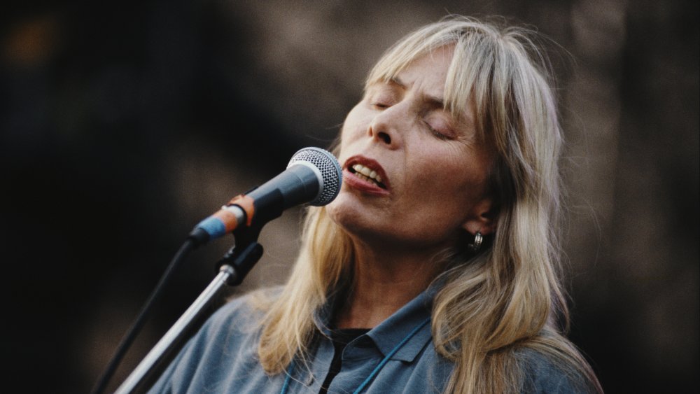 Joni Mitchell sings circa 1990s