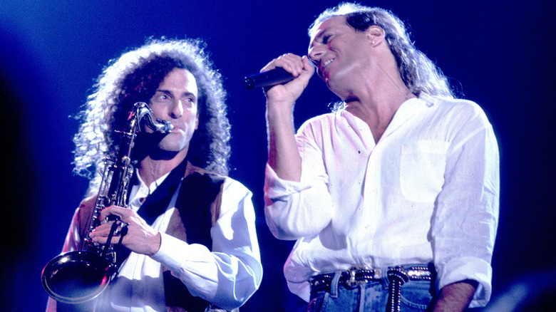 Kenny G, Michael Bolton perform