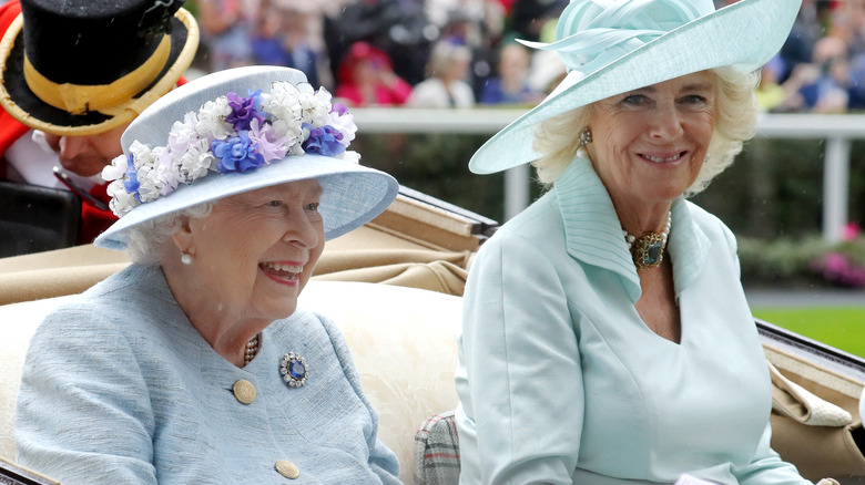 Camilla Parker Bowles, Queen Elizabeth