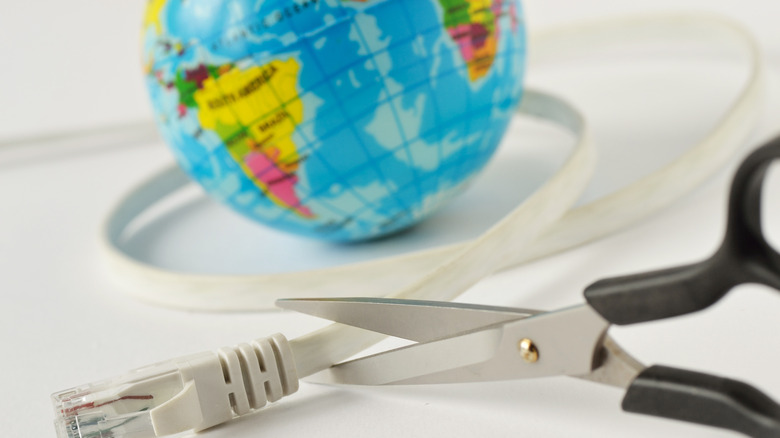 cutting the global internet cable