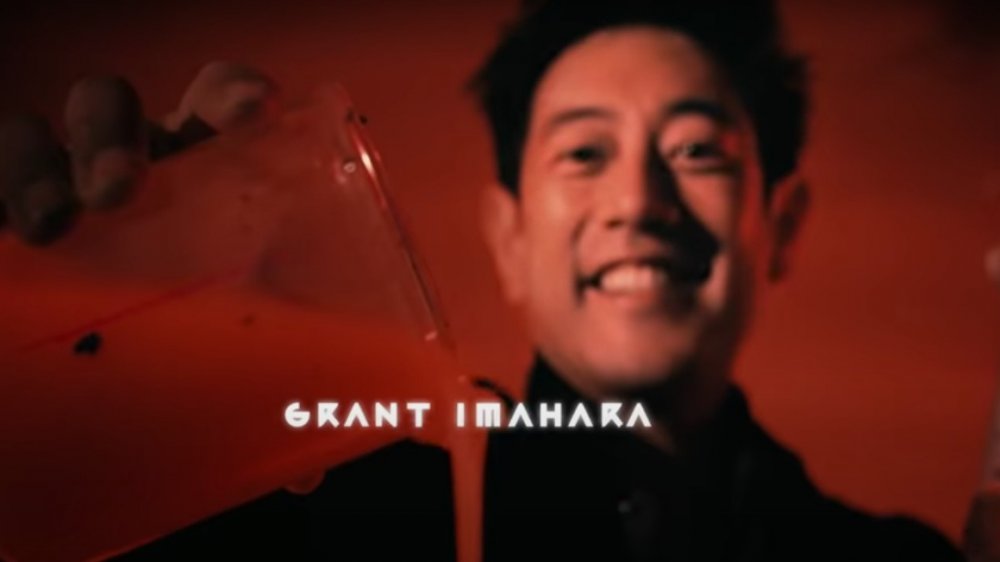 Imahara on White Rabbit