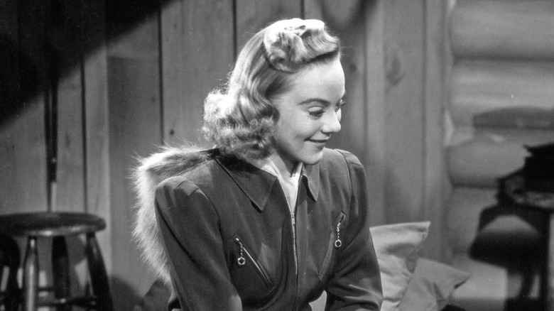 Carole Landis at work