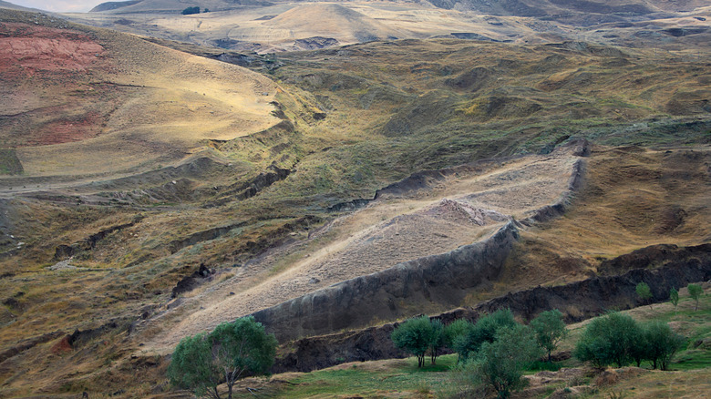 ground location of the ark