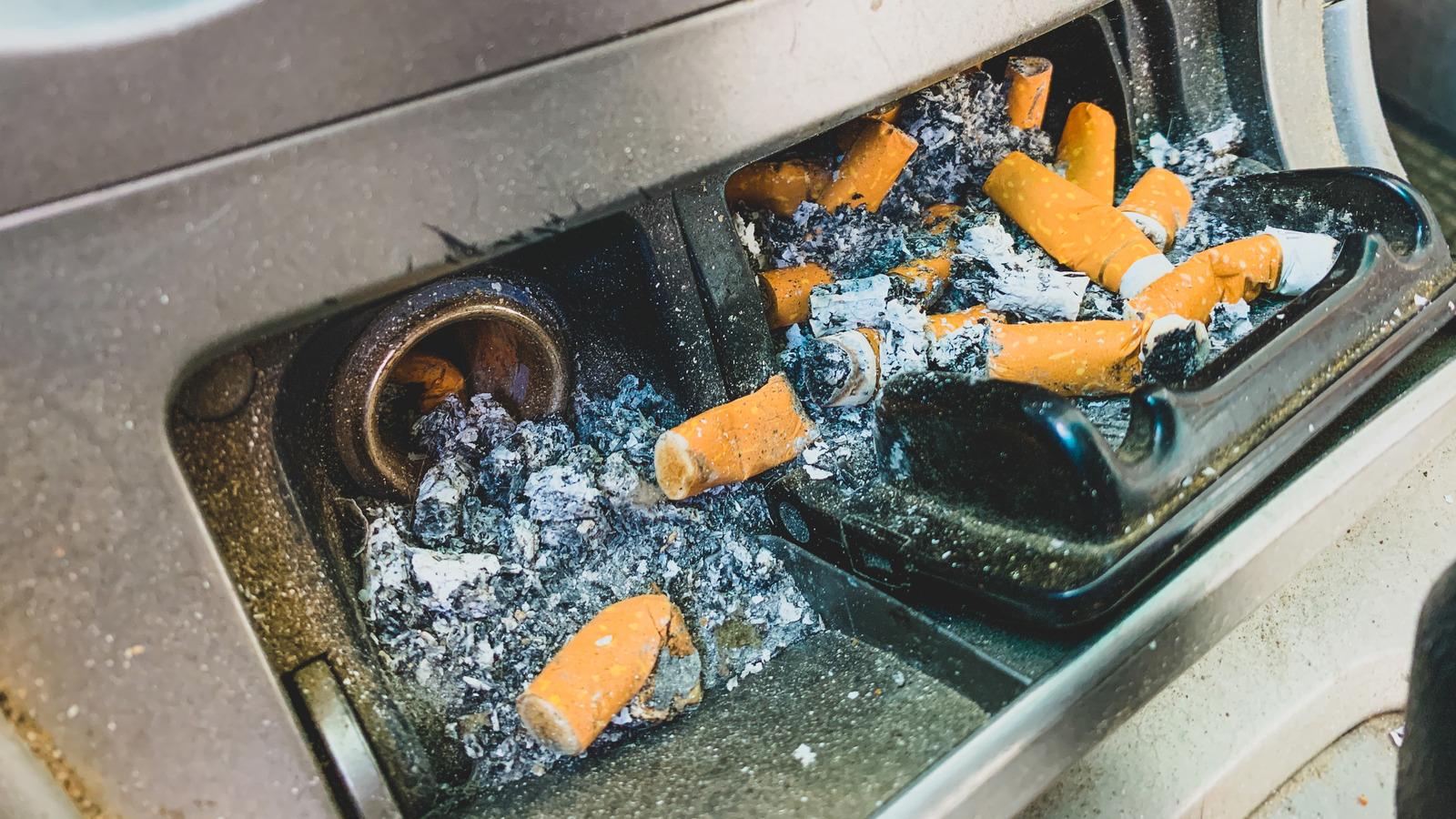 In discount car ashtray