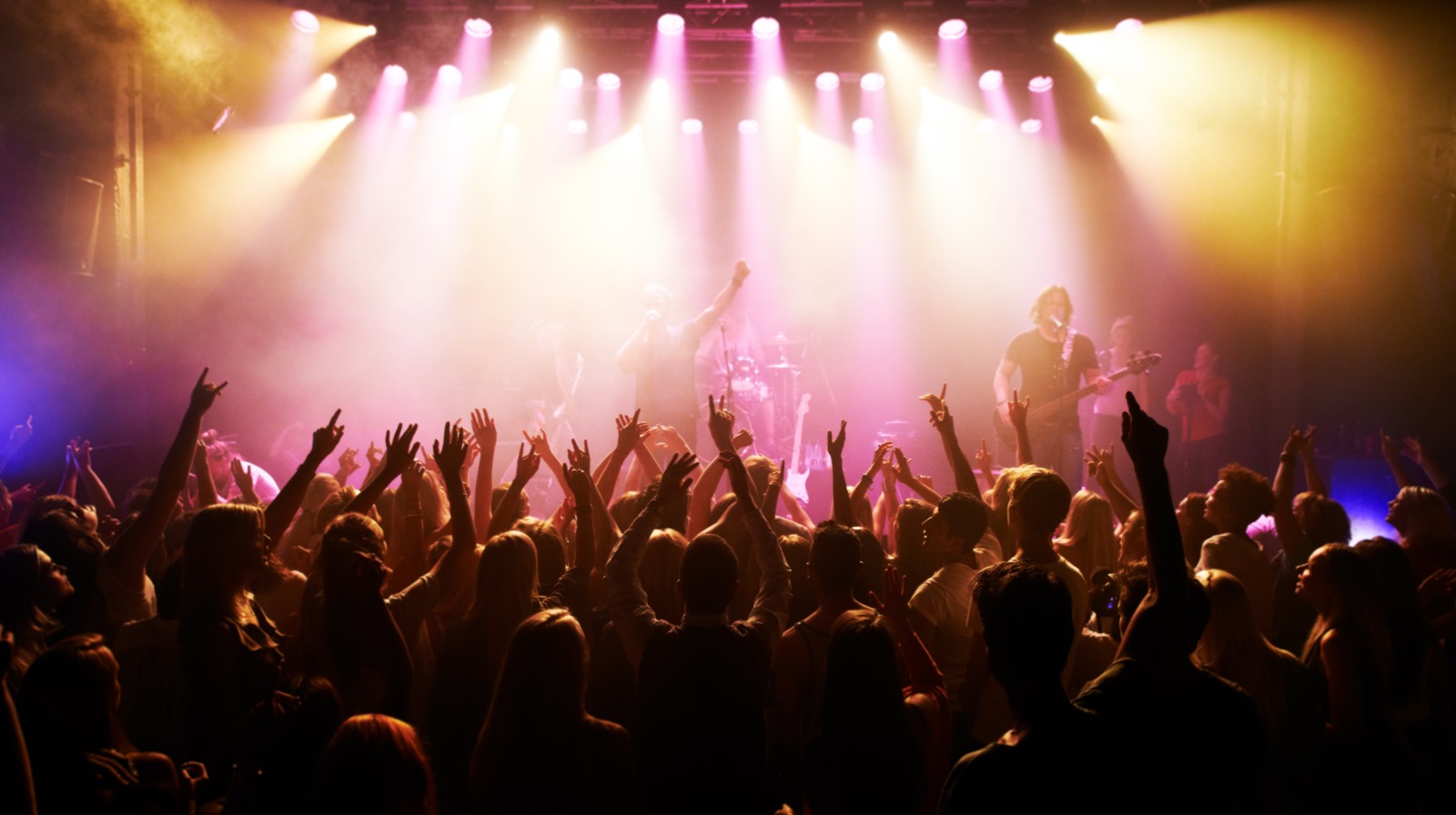 It Turns Out There's A Scientific Reason Behind Why We Feel Happy At