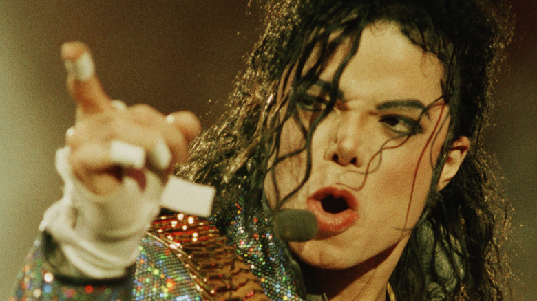 Michael Jackson pointing in performance