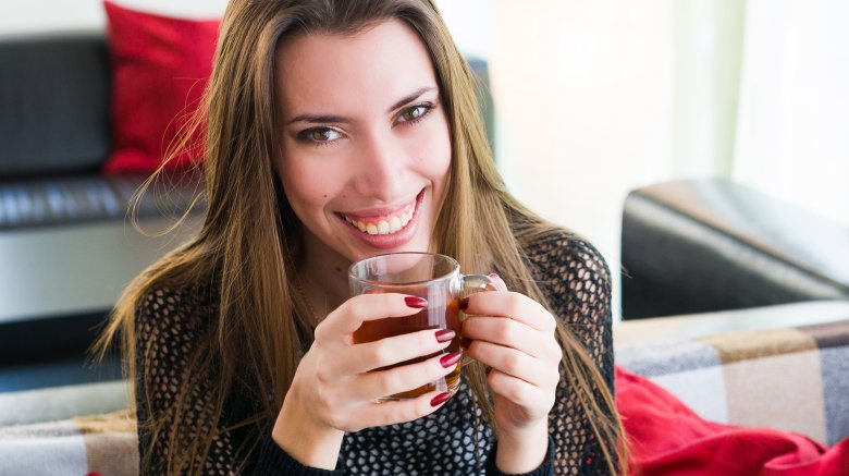 woman drinking tea