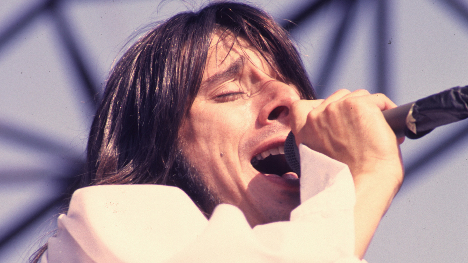 Journey's Don't Stop Believin' Was The Perfect Classic Rock Song Until Pop Culture Ruined It Forever