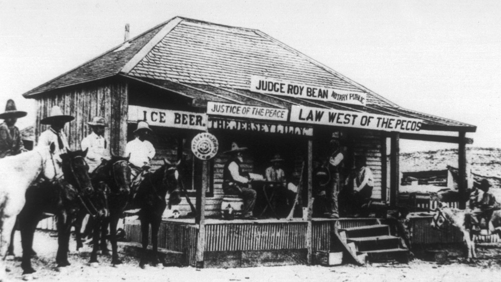 Roy Bean's court/saloon