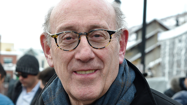 kenneth feinberg wearing glasses