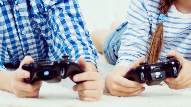 How Kids and Teens Can Make Money Playing Video Games
