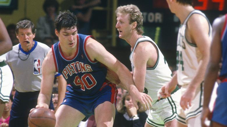 Larry Birds Hatred Of Bill Laimbeer Has Been Going Strong For Decades