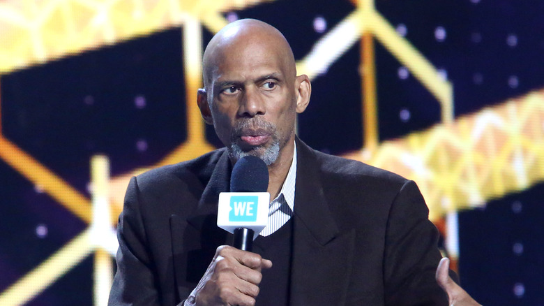 Kareem Abdul-Jabbar speaking on stage