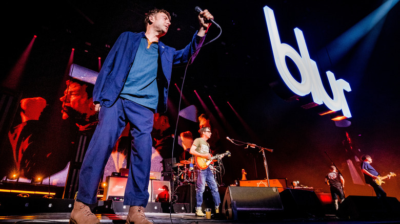 Blur performing