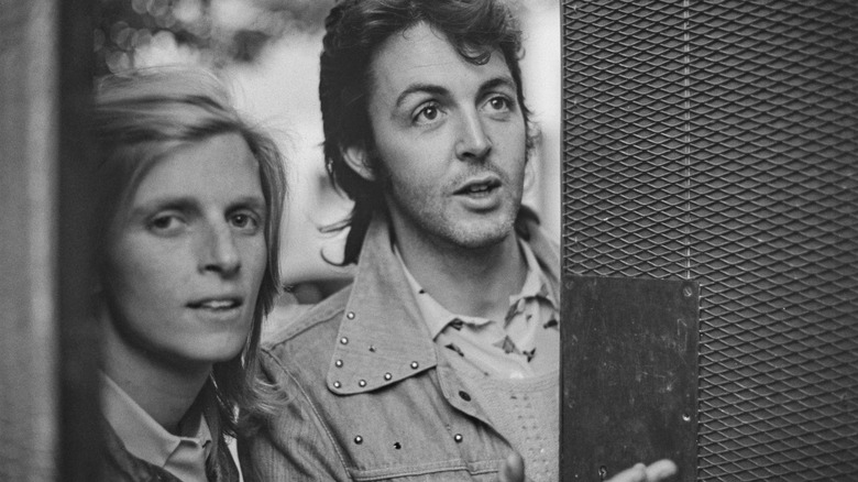 Linda Paul McCartney walking through door