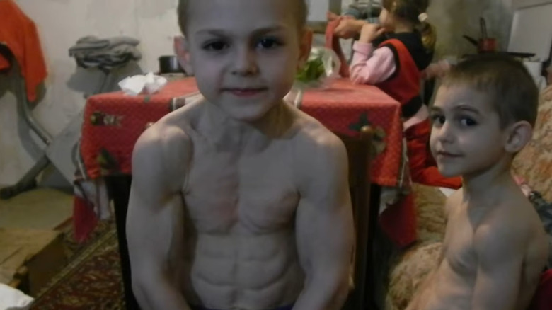 Giuliano and Claudio Stroe flexing