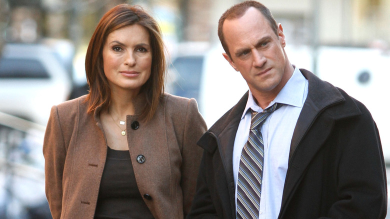 Mariska Hargitay and CHristopher Meloni filming for SVU