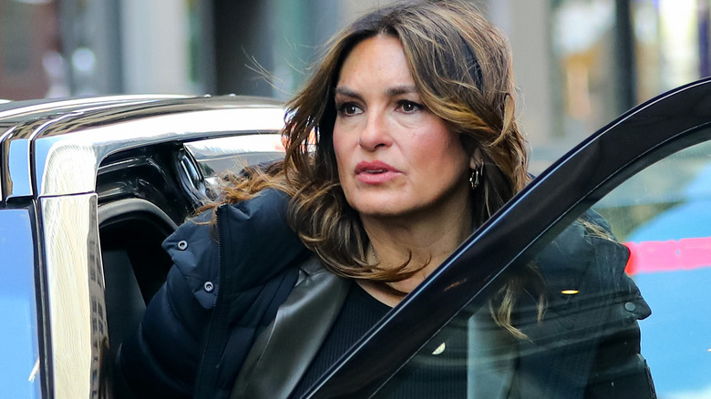 Mariska Hargitay getting out of a car