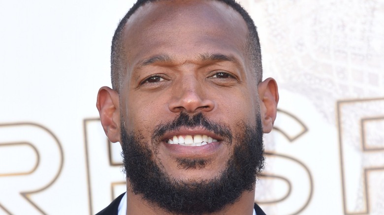 Marlon Wayans with a beard 