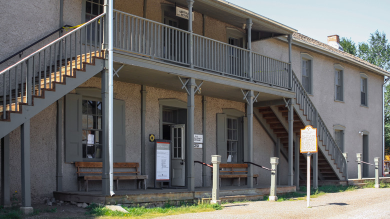 Lincoln courthouse and jail that Billy the Kid escaped from
