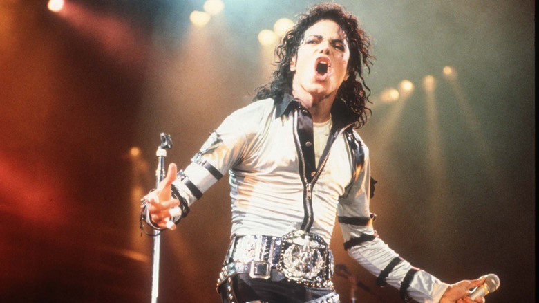 Michael Jackson singing on stage