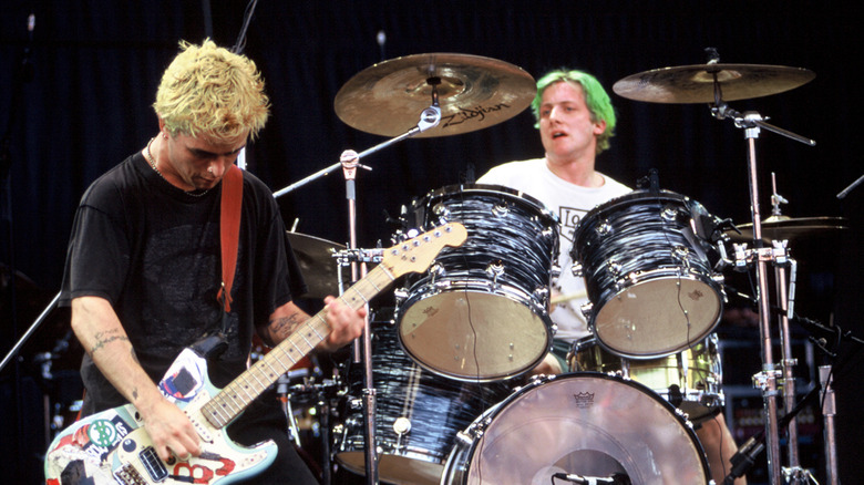 Green Day performing live