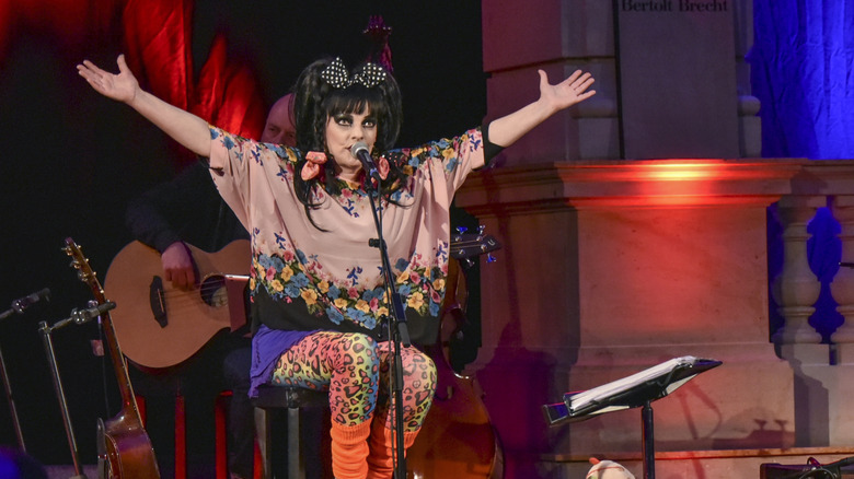 nina hagen performing in germany in 2018