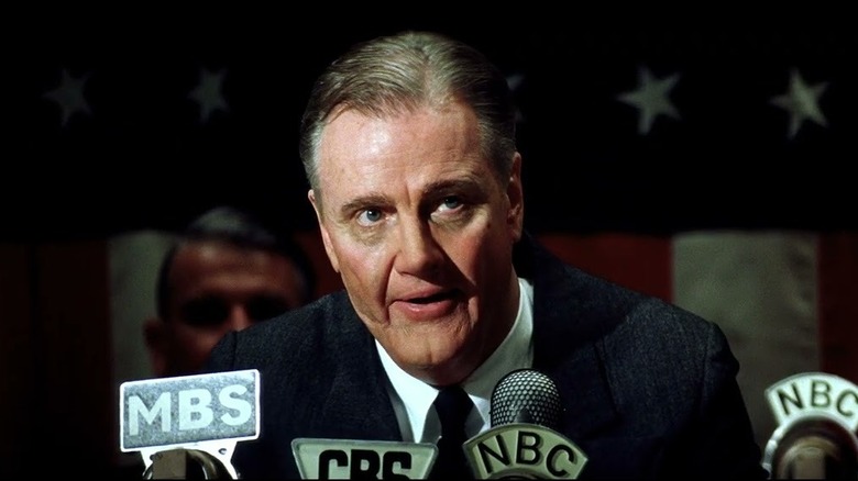 Jon Voight as FDR delivering speech in Congress in Pearl Harbor film
