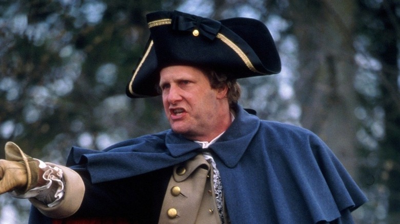 Jeff Daniels as George Washington in hat and cape