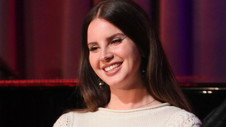 lana del rey smiling