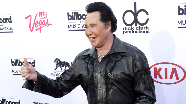 Singer Wayne Newton