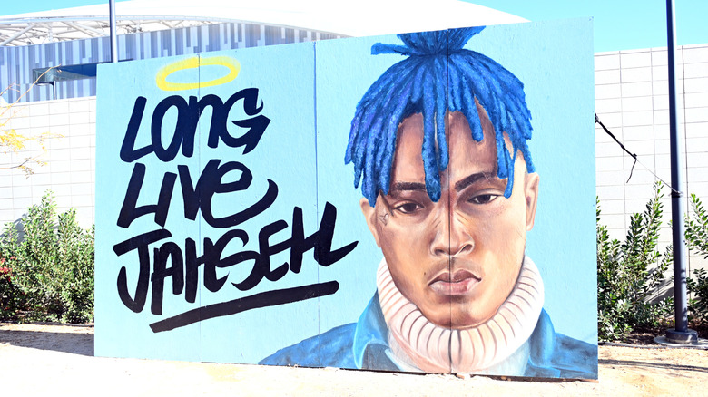 XXXTentacion memorial mural outdoors