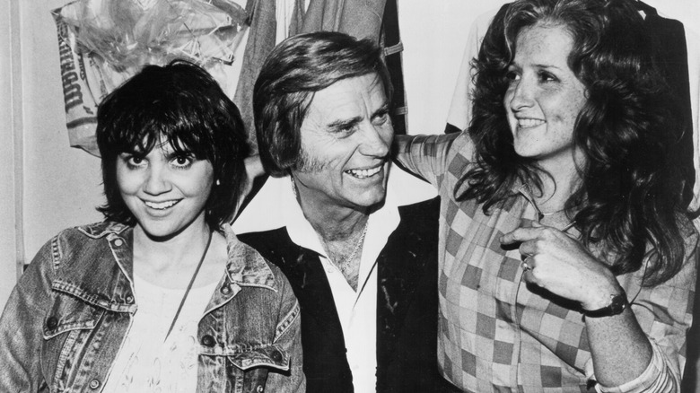 George Jones backstage with Linda Ronstadt and Bonnie Raitt