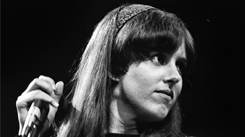 Grace Slick looking to the side during a performance