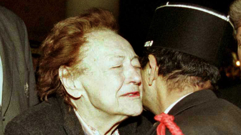 Nancy Wake at the Grave of the Unknown Soldier at the Arc de Triomphe, 2000