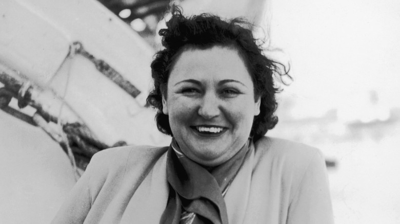 Nancy Wake smiling, 1951