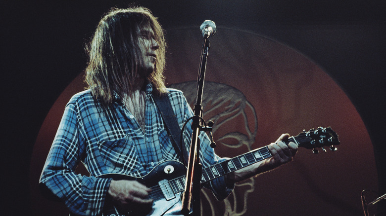 Neil Young guitar microphone