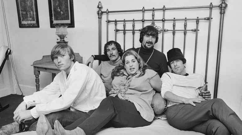 The Mamas & The Papas pose for a 1966 portrait