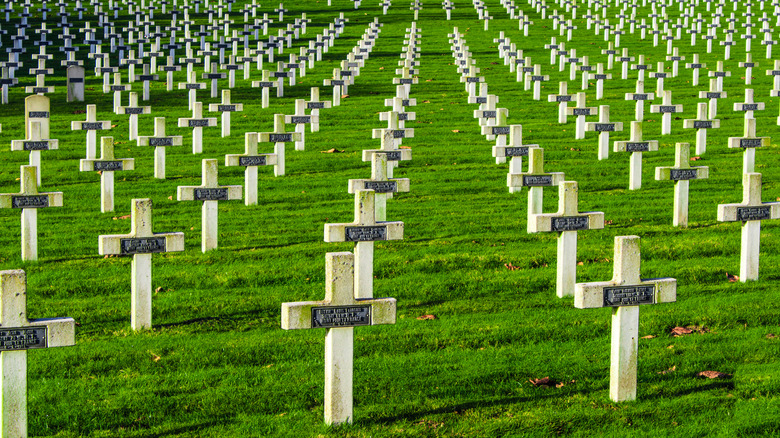 viny wwi cemetery