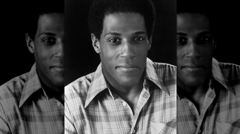 Steven James shirt headshot