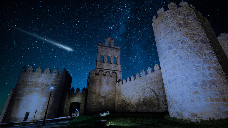 Meteor falling over a Spanish castle