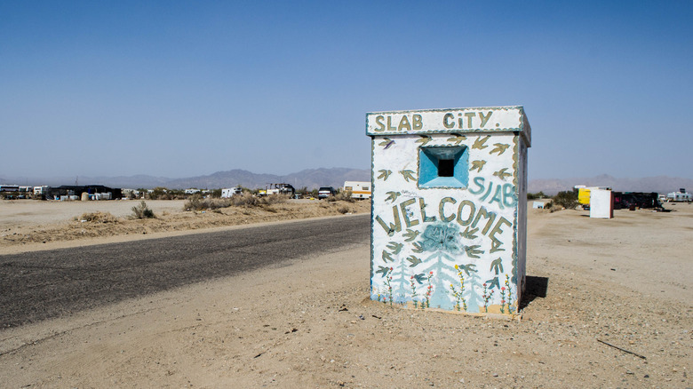 Slab City welcome sign