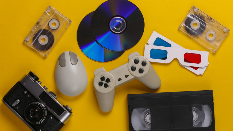 Popular Things From The 1990s You Don t See Anymore