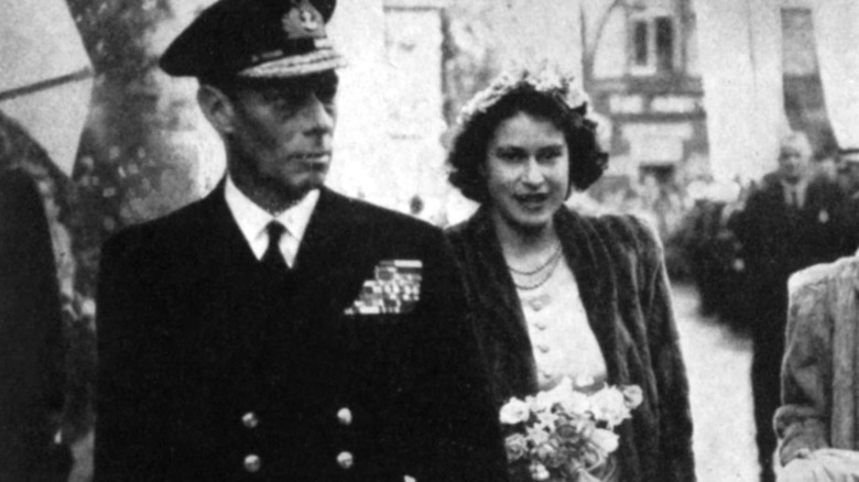 elizabeth and her father king george