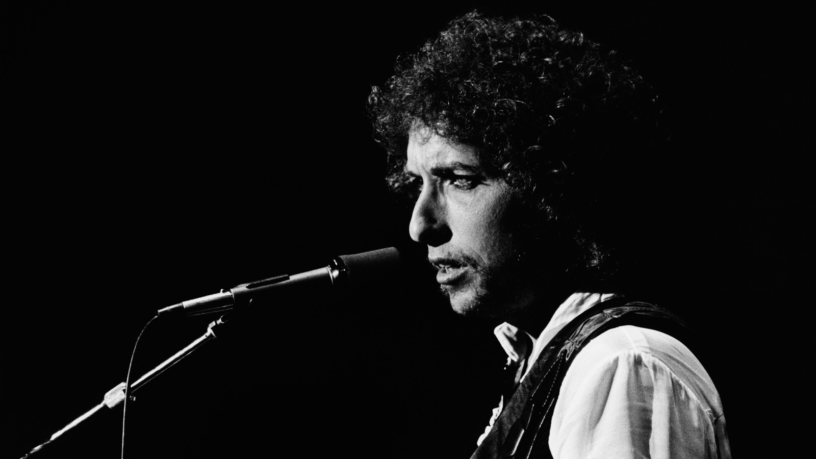 Quote Of The Day By Bob Dylan Happiness Is Not On My List Of Priorities 