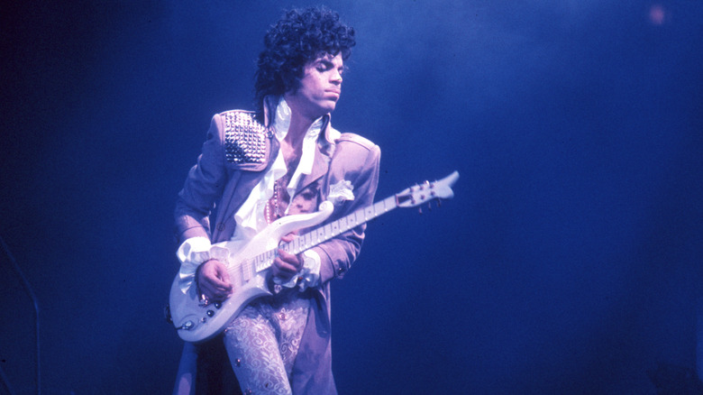 Prince live in 1985