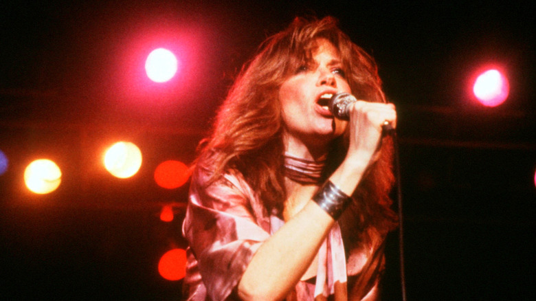 Carly Simon performing live